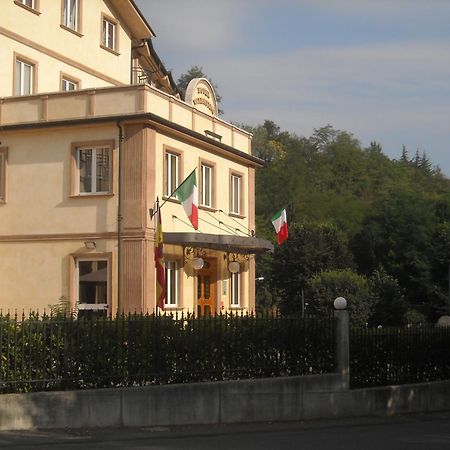 Hotel Valentino Acqui Terme Dış mekan fotoğraf
