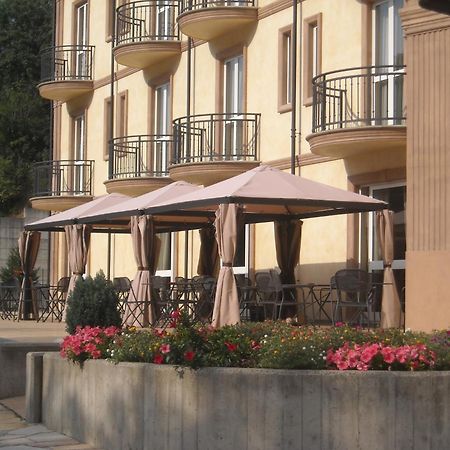 Hotel Valentino Acqui Terme Dış mekan fotoğraf