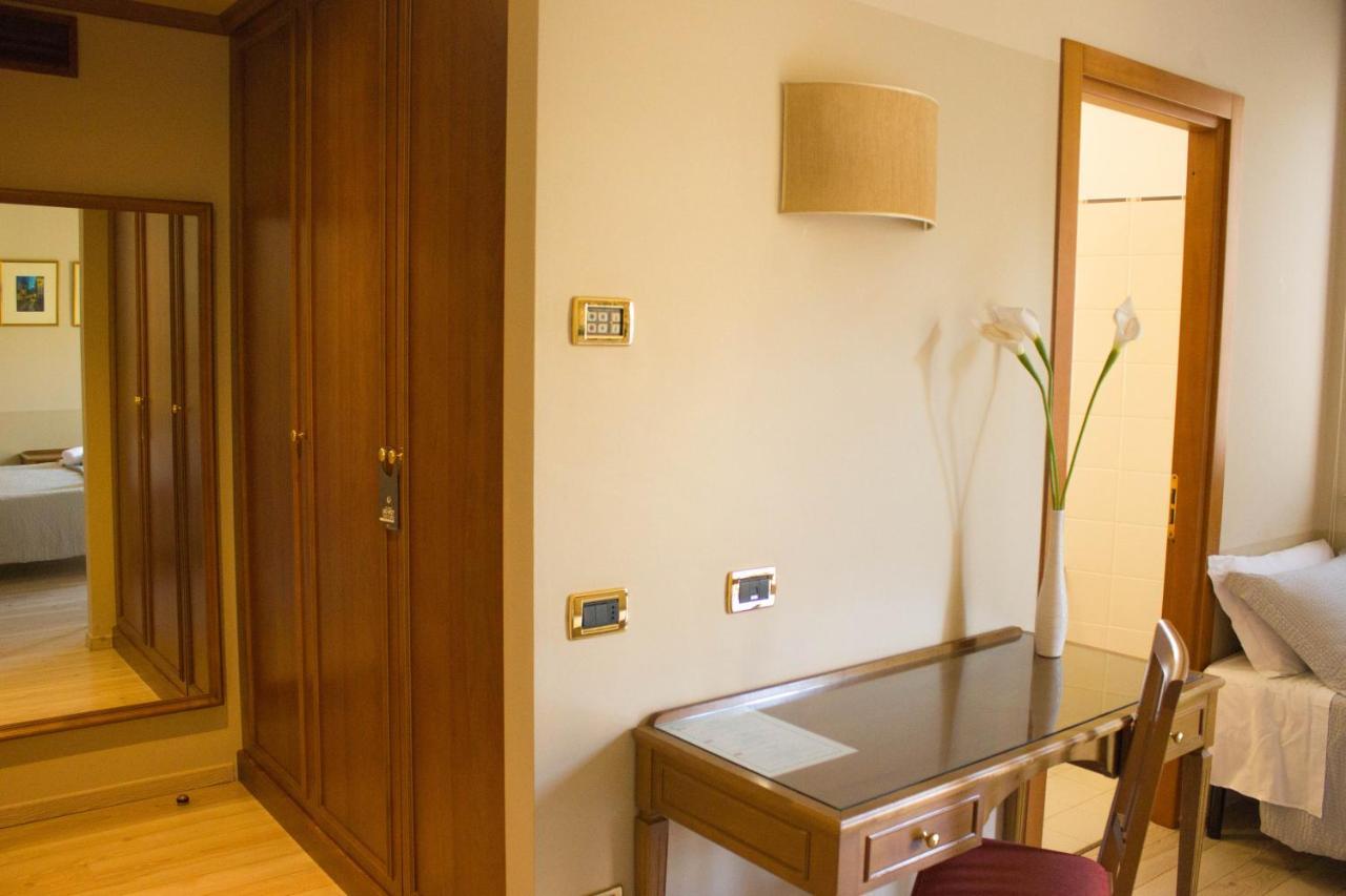 Hotel Valentino Acqui Terme Dış mekan fotoğraf
