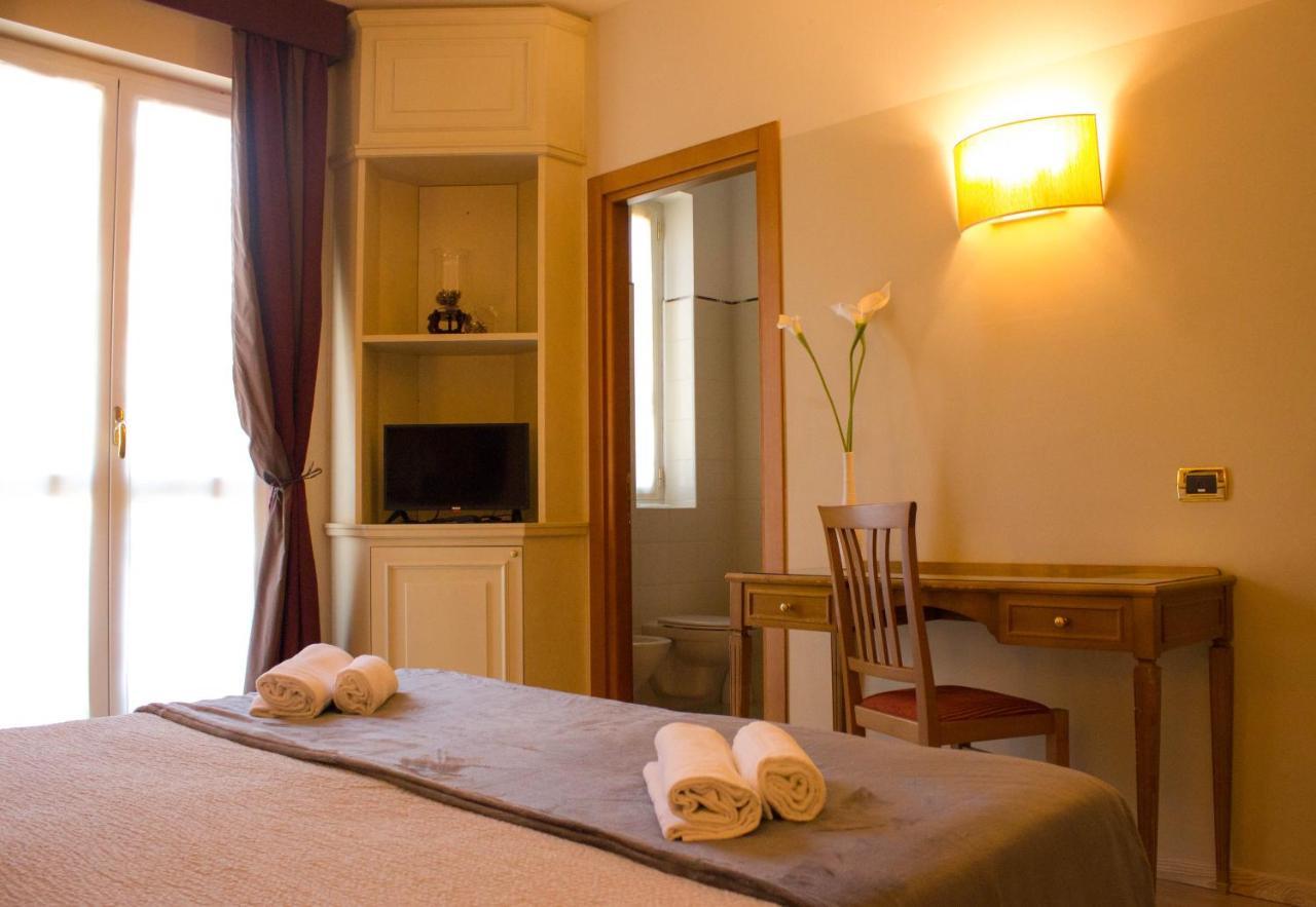 Hotel Valentino Acqui Terme Dış mekan fotoğraf