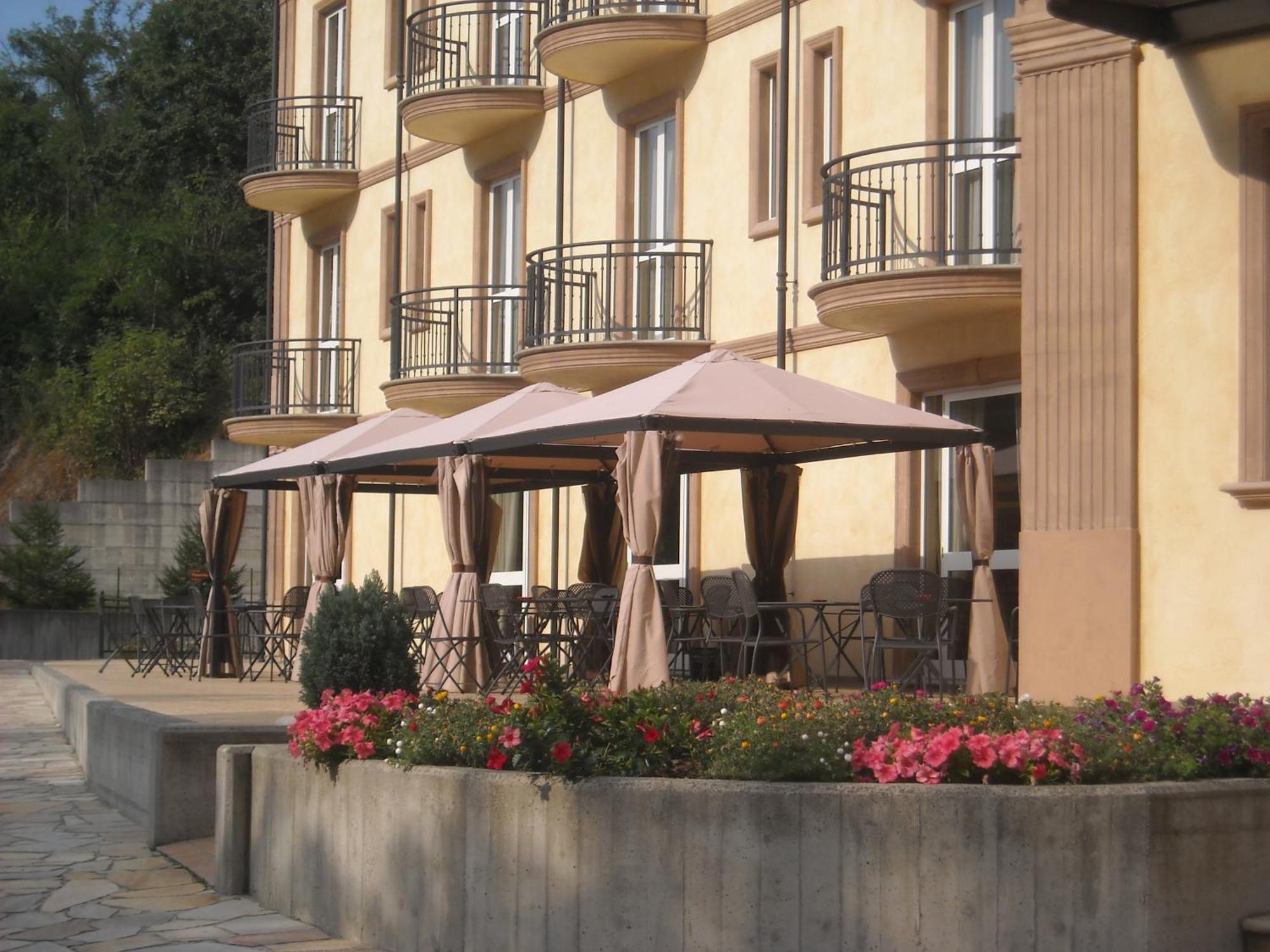 Hotel Valentino Acqui Terme Dış mekan fotoğraf